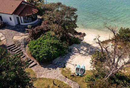 Spanish-Style Harbourfront Escape in Abaco - Marsh Harbour, Bahamas