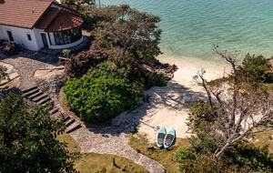 Spanish-Style Harbourfront Escape in Abaco - Marsh Harbour, Bahamas