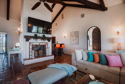 Spanish-Style Harbourfront Escape in Abaco - Marsh Harbour, Bahamas