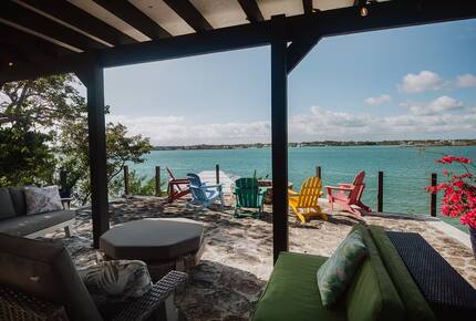 Spanish-Style Harbourfront Escape in Abaco - Marsh Harbour, Bahamas