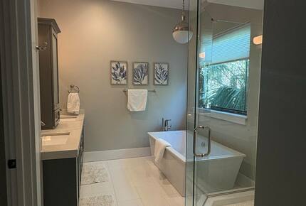 Island Living Near Whitney Beach - Longboat Key, Florida