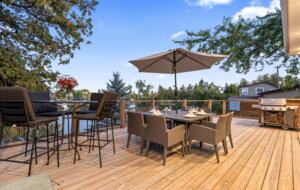 Kawartha Luxury Waterfront Home with Live-In Boathouse! - Fenelon Falls, Canada