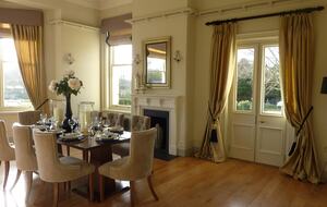 The Wallfield Park Residence - Reigate and Banstead, United Kingdom