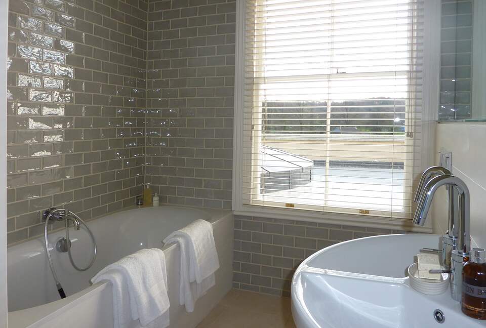 The Wallfield Park Residence - Reigate and Banstead, United Kingdom