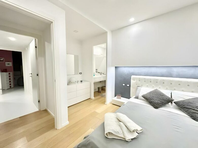 Sicilian Vista | Elegant Villa with Pool & Sea Views - Termini Imerese , Italy