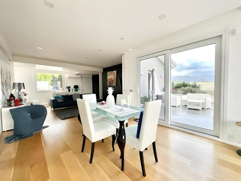 Sicilian Vista | Elegant Villa with Pool & Sea Views - Termini Imerese , Italy