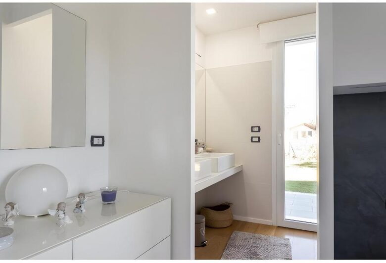 Sicilian Vista | Elegant Villa with Pool & Sea Views - Termini Imerese , Italy