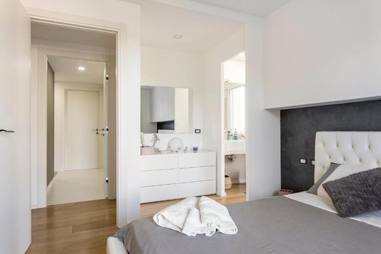 Sicilian Vista | Elegant Villa with Pool & Sea Views - Termini Imerese , Italy