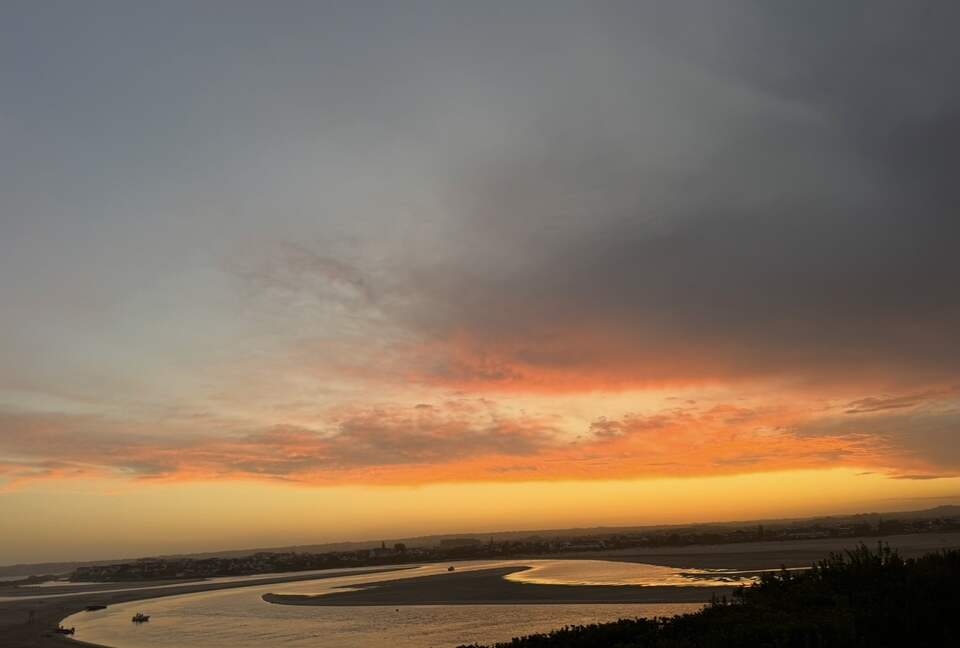 Sophisticated St. Francis Bay Living with Direct Waterfront Access - St Francis Bay, South Africa