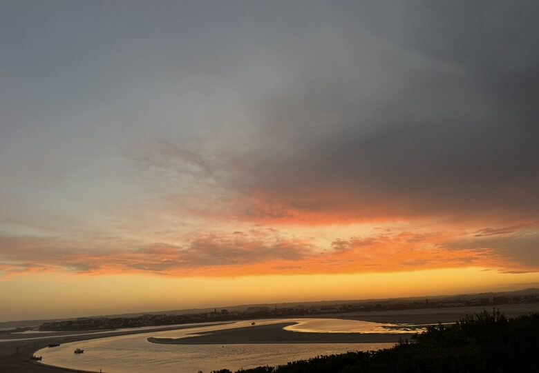 Sophisticated St. Francis Bay Living with Direct Waterfront Access - St Francis Bay, South Africa