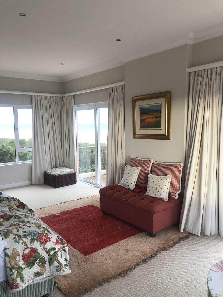 Sophisticated St. Francis Bay Living with Direct Waterfront Access - St Francis Bay, South Africa