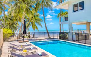 Oceanfront Modern Retreat with Private Beach and Dock - Islamorada, Florida