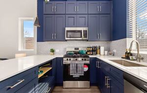 Modern Austin Home Near Downtown - Austin, Texas