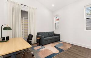 Modern Austin Home Near Downtown - Austin, Texas