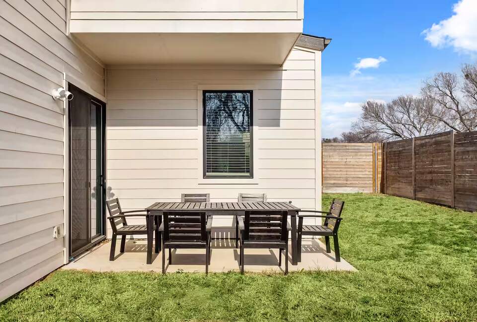 Modern Austin Home Near Downtown - Austin, Texas