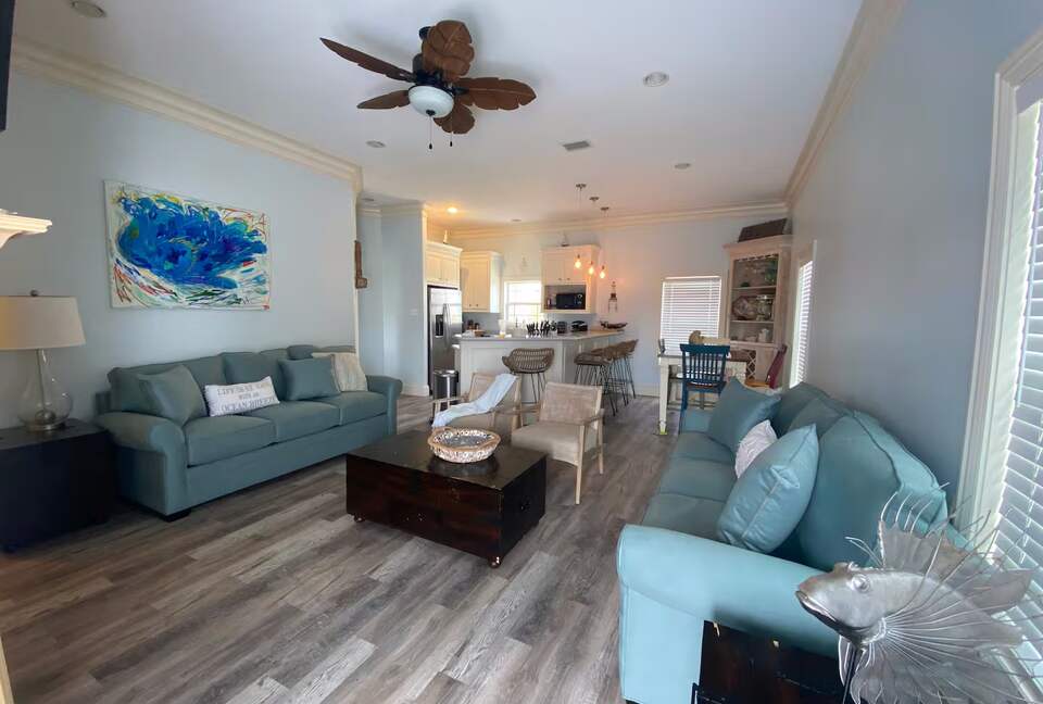 Crystal Beach Retreat with Private Heated Pool - Crystal Beach, Texas