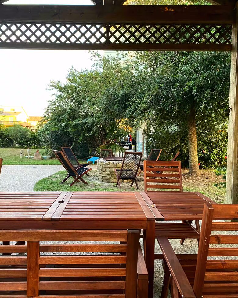 Crystal Beach Retreat with Private Heated Pool - Crystal Beach, Texas