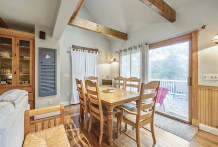 Walkable Charm Near Ogunquit Beach - Ogunquit, Maine