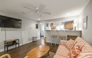 Walkable Charm Near Ogunquit Beach - Ogunquit, Maine