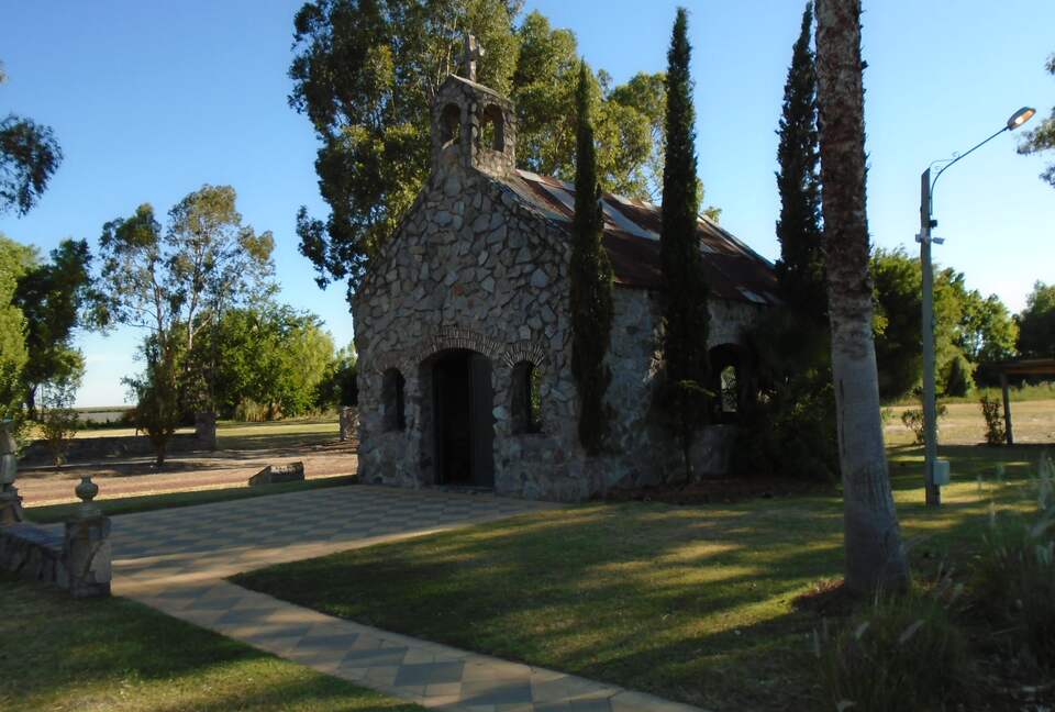 Modern Waterfront Lake House | Carmelo Golf - Carmelo, Uruguay
