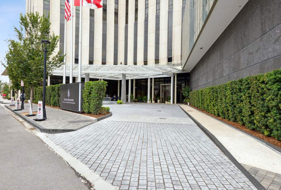 Skyline Serenity at Four Seasons New Orleans - New Orleans, Louisiana