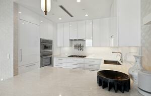 Skyline Serenity at Four Seasons New Orleans - New Orleans, Louisiana