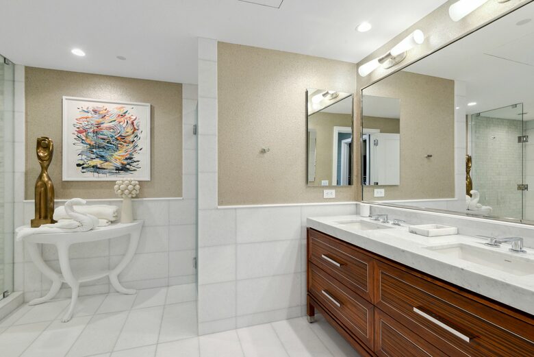 Skyline Serenity at Four Seasons New Orleans - New Orleans, Louisiana