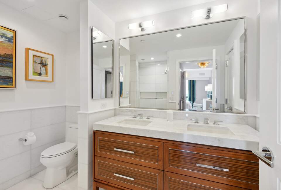 Skyline Serenity at Four Seasons New Orleans - New Orleans, Louisiana