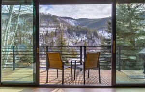 Mountain-View Lodge near Vail Village - Vail, Colorado