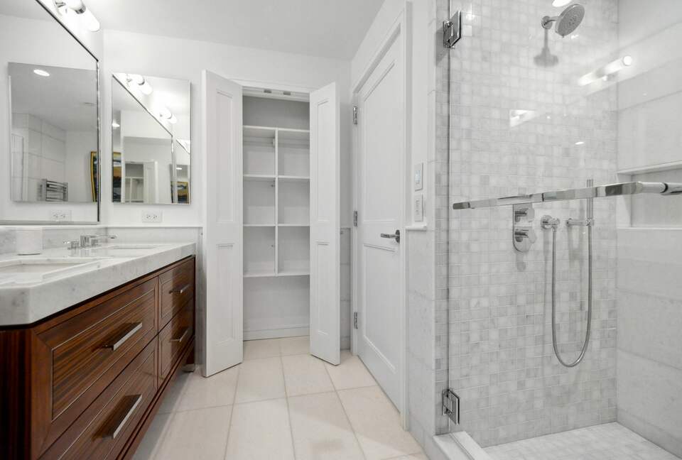 Skyline Serenity at Four Seasons New Orleans - New Orleans, Louisiana