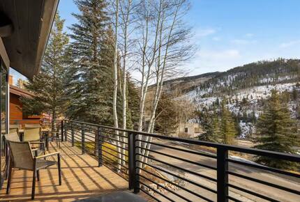 Mountain-View Lodge near Vail Village - Vail, Colorado