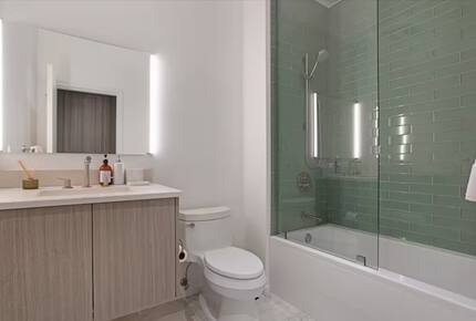 Mountain-View Lodge near Vail Village - Vail, Colorado