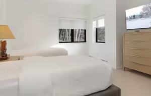 Mountain-View Lodge near Vail Village - Vail, Colorado