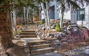 Mountain-View Lodge near Vail Village - Vail, Colorado