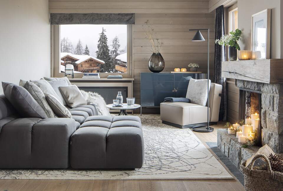 A Sophisticated Ski Apartment in the Heart of Verbier - Verbier, Switzerland