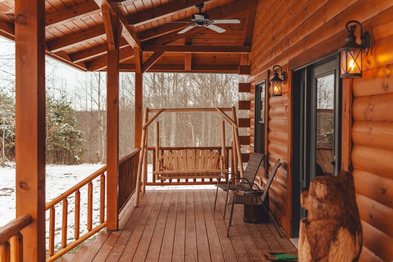 A Secluded Hocking Hills Cabin Retreat - McArthur, Ohio