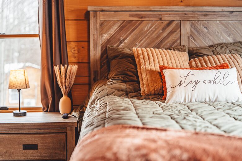 A Secluded Hocking Hills Cabin Retreat - McArthur, Ohio