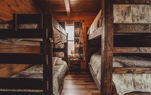 A Secluded Hocking Hills Cabin Retreat - McArthur, Ohio