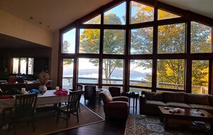 Main living roon w views