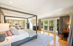 Luxury Wine Country Retreat Surrounded by Oaks & Open Skies - Sonoma, California