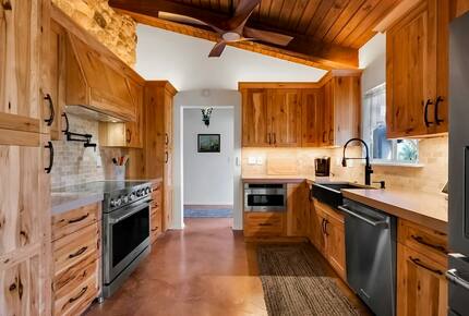 Catalina Foothills Desert Sanctuary - Tucson, Arizona