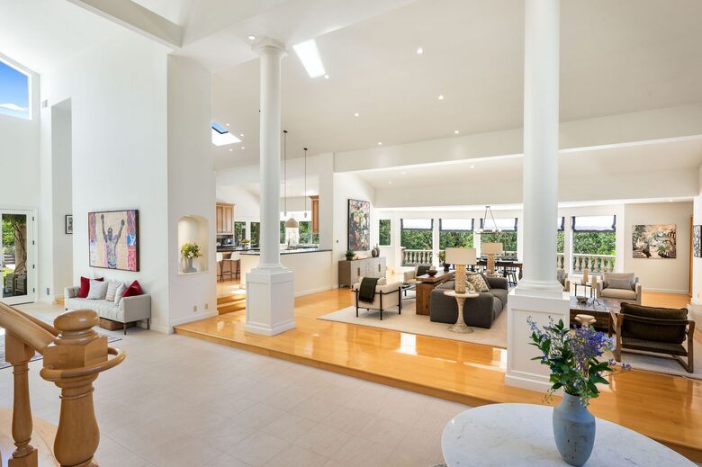 Luxury Wine Country Retreat Surrounded by Oaks & Open Skies - Sonoma, California