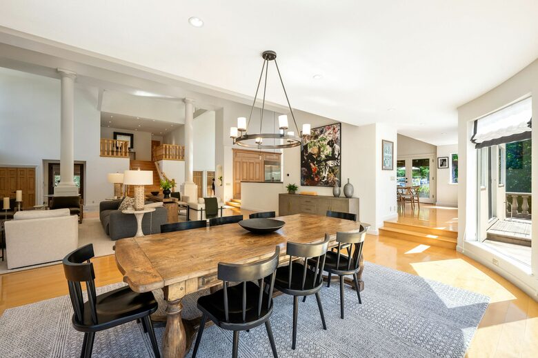 Luxury Wine Country Retreat Surrounded by Oaks & Open Skies - Sonoma, California