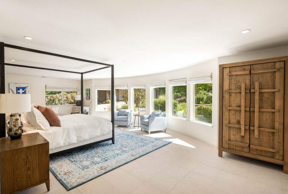 Luxury Wine Country Retreat Surrounded by Oaks & Open Skies - Sonoma, California