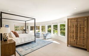 Luxury Wine Country Retreat Surrounded by Oaks & Open Skies - Sonoma, California