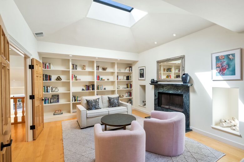 Luxury Wine Country Retreat Surrounded by Oaks & Open Skies - Sonoma, California