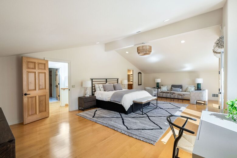 Luxury Wine Country Retreat Surrounded by Oaks & Open Skies - Sonoma, California