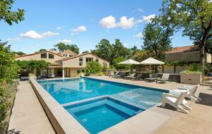 Luxury Wine Country Retreat Surrounded by Oaks & Open Skies - Sonoma, California