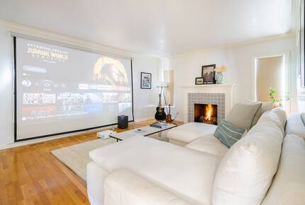 Modern Comfort in a Classic Beacon Hill Home - Seattle, Washington