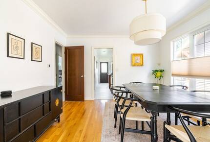 Modern Comfort in a Classic Beacon Hill Home - Seattle, Washington